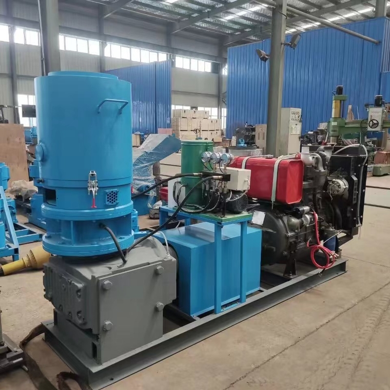 ролик 250~500kg/h поворачивает деревянную лепешку опилк соломы биотоплива мельницы лепешки делая для гарантии отопления домов 1